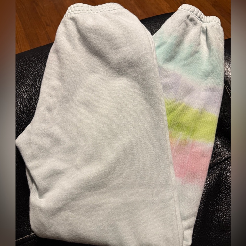 Gap Kids Fleece Joggers, Glass of Water Colors